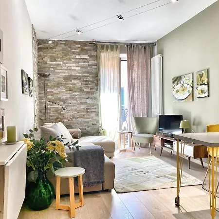 Apartment Street View *